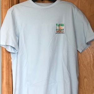 Light blue Vineyard Vines crewneck tshirt